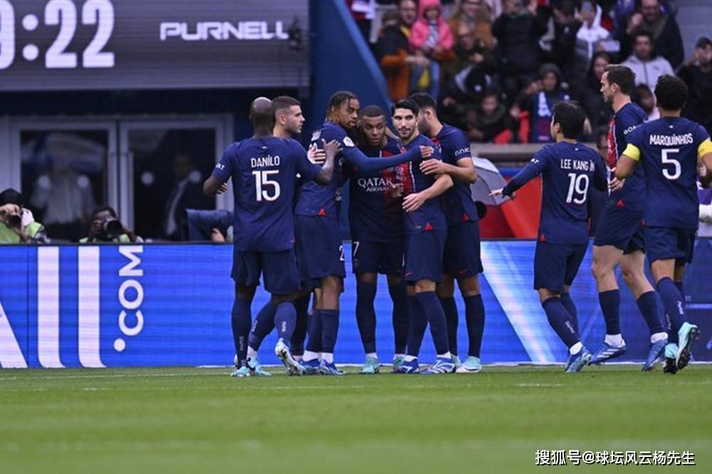 巴黎:巴黎3-0斯特拉斯堡巴黎，登顶法国甲级联赛积分榜，姆巴佩继续领跑攻击手榜