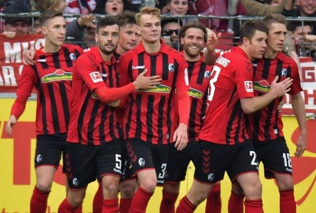 弗赖堡:德国甲级联赛：莱比锡红牛对阵弗赖堡、赛事分析、预测比分!