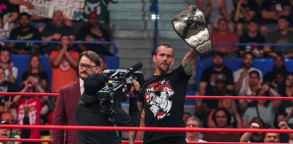 WWE:兰迪回归确定后WWE，内部人士透露WWE对朋克回归不感兴趣！